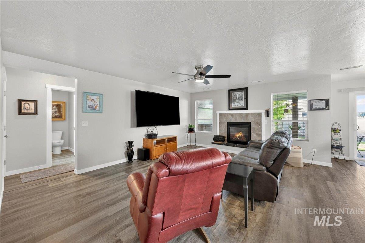 3080 W Everest St, Meridian, Idaho 83646, 4 Bedrooms, 2.5 Bathrooms, Residential For Sale, Price $575,000, 98987266