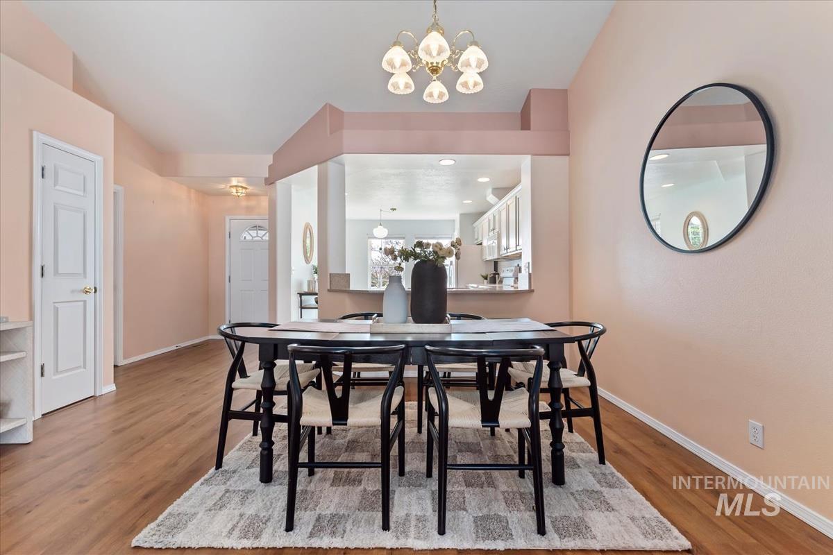 170 E Carmel Dr., Meridian, Idaho 83646, 3 Bedrooms, 2 Bathrooms, Residential For Sale, Price $379,000, 98987267
