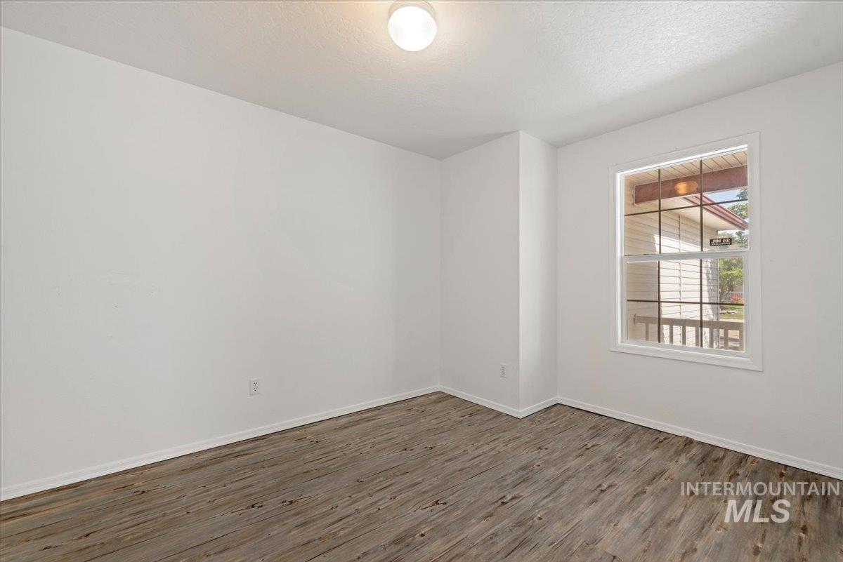10773 Gossamer St, Nampa, Idaho 83687, 3 Bedrooms, 2 Bathrooms, Residential For Sale, Price $380,000, 98987272