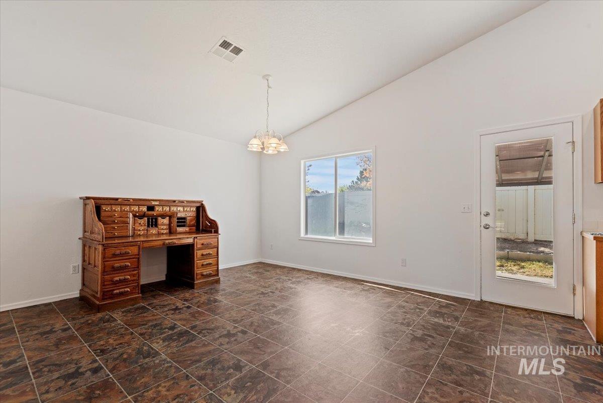 10773 Gossamer St, Nampa, Idaho 83687, 3 Bedrooms, 2 Bathrooms, Residential For Sale, Price $380,000, 98987272