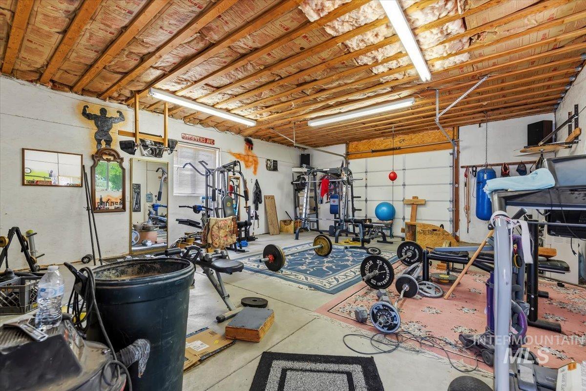 1807 S Linder Rd, Meridian, Idaho 83642, 3 Bedrooms, 2.5 Bathrooms, Residential For Sale, Price $879,900, 98987273