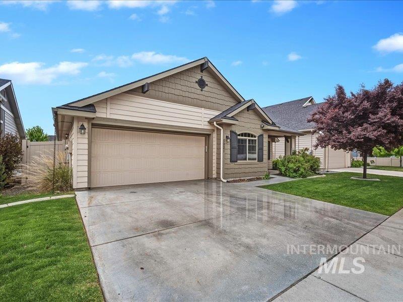 5821 W Quintale, Meridian, Idaho 83646, 3 Bedrooms, 2 Bathrooms, Residential For Sale, Price $565,000, 98987274