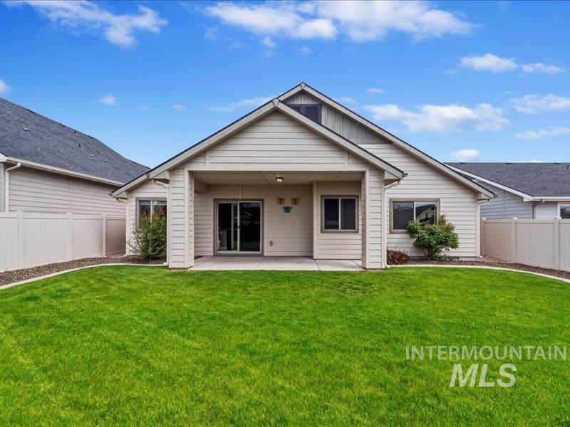 5821 W Quintale, Meridian, Idaho 83646, 3 Bedrooms, 2 Bathrooms, Residential For Sale, Price $565,000, 98987274