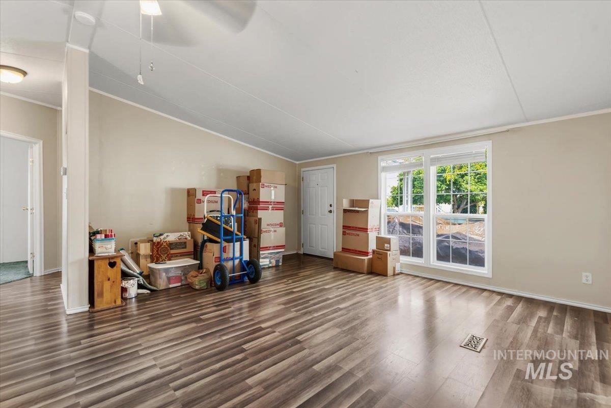 700 E Fairview Ave #17, Meridian, Idaho 83642, 3 Bedrooms, 2 Bathrooms, Residential For Sale, Price $150,000, 98987275