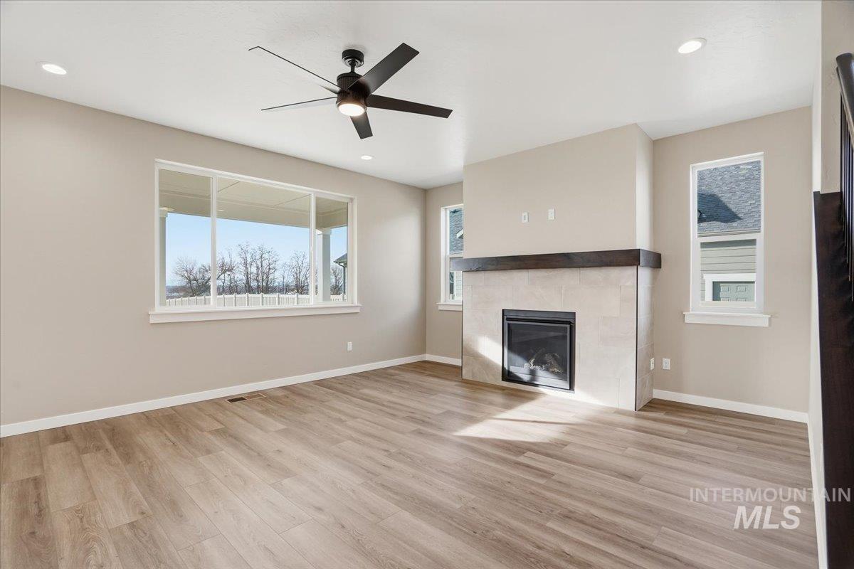 3807 S Anise Ave, Nampa, Idaho 83686, 4 Bedrooms, 2.5 Bathrooms, Residential For Sale, Price $499,990, 98987276