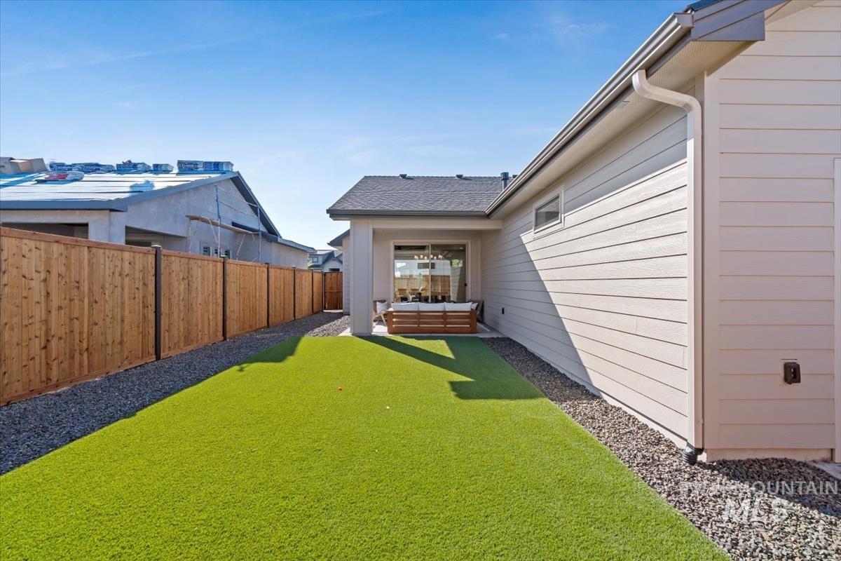 11163 S Corballis Ln, Kuna, Idaho 83634, 3 Bedrooms, 2 Bathrooms, Residential For Sale, Price $489,880, 98987278