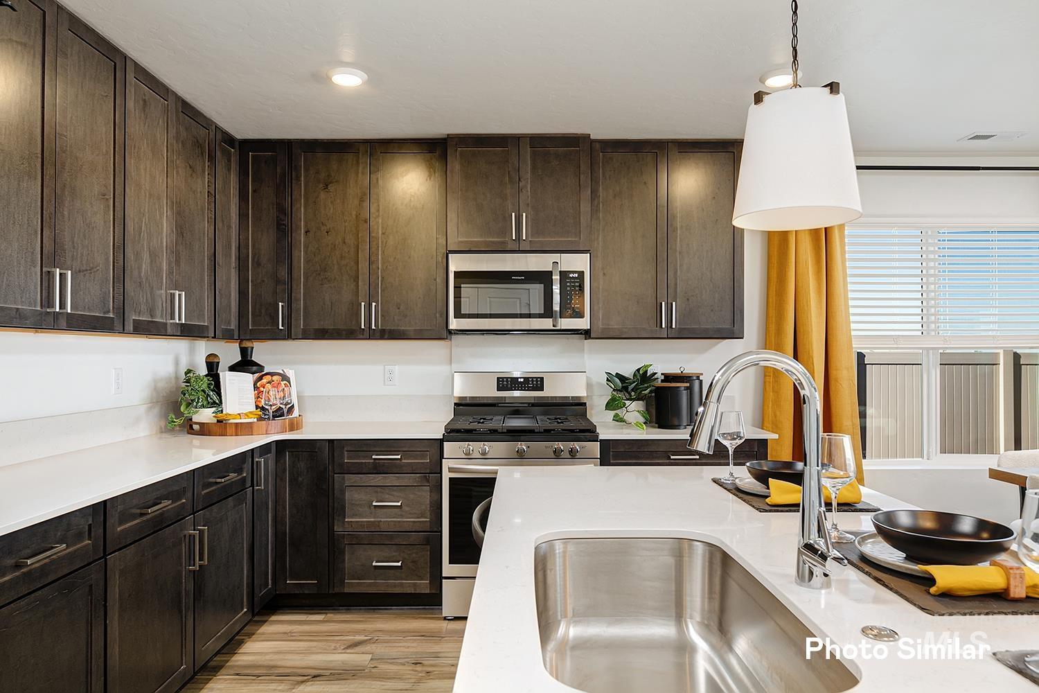 9009 W Inspirado St, Meridian, Idaho 83646, 3 Bedrooms, 2 Bathrooms, Residential For Sale, Price $448,900, 98987279