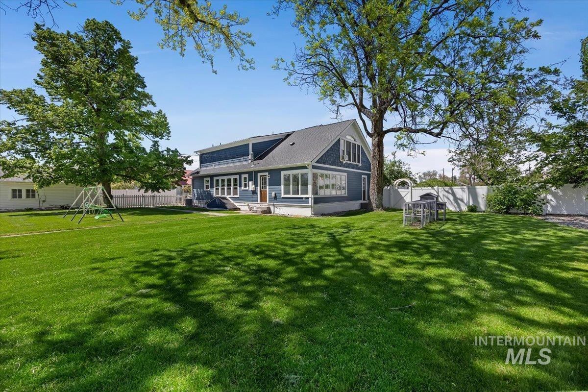 813 7th, Rupert, Idaho 83350, 5 Bedrooms, 2 Bathrooms, Residential For Sale, Price $625,000, 98987280
