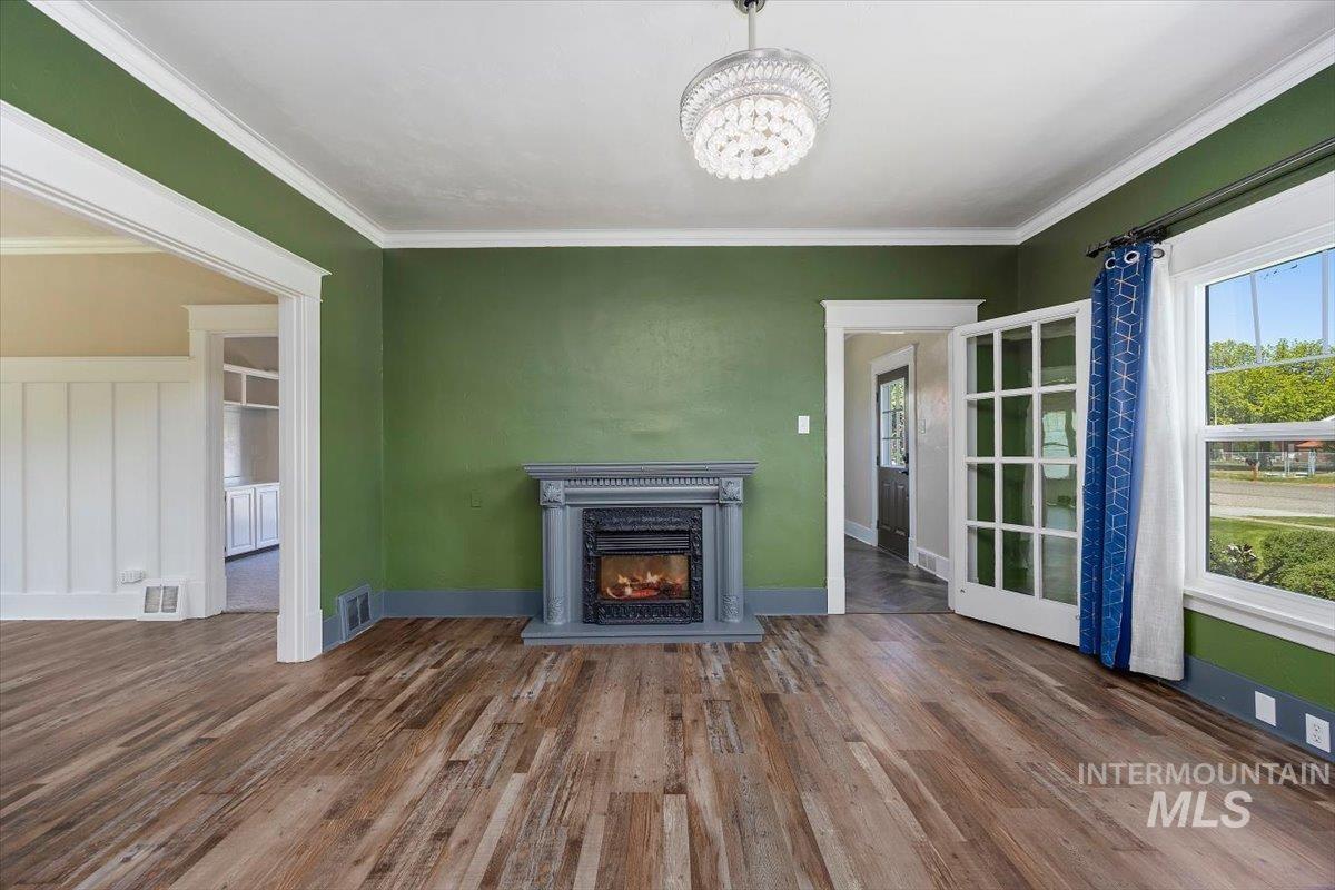 813 7th, Rupert, Idaho 83350, 5 Bedrooms, 2 Bathrooms, Residential For Sale, Price $625,000, 98987280