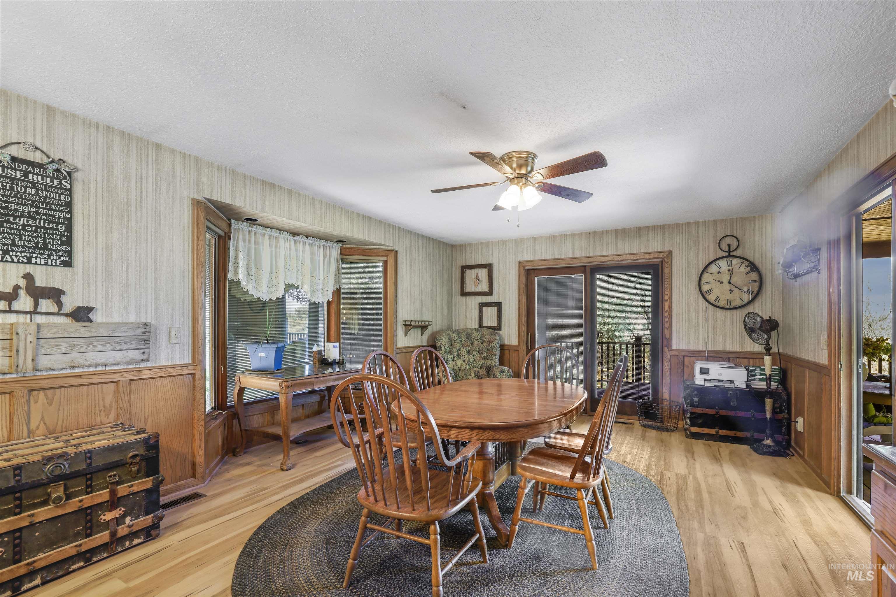 3685 N 2600 E, Twin Falls, Idaho 83301-0000, 3 Bedrooms, 2.5 Bathrooms, Residential For Sale, Price $775,000, 98987284