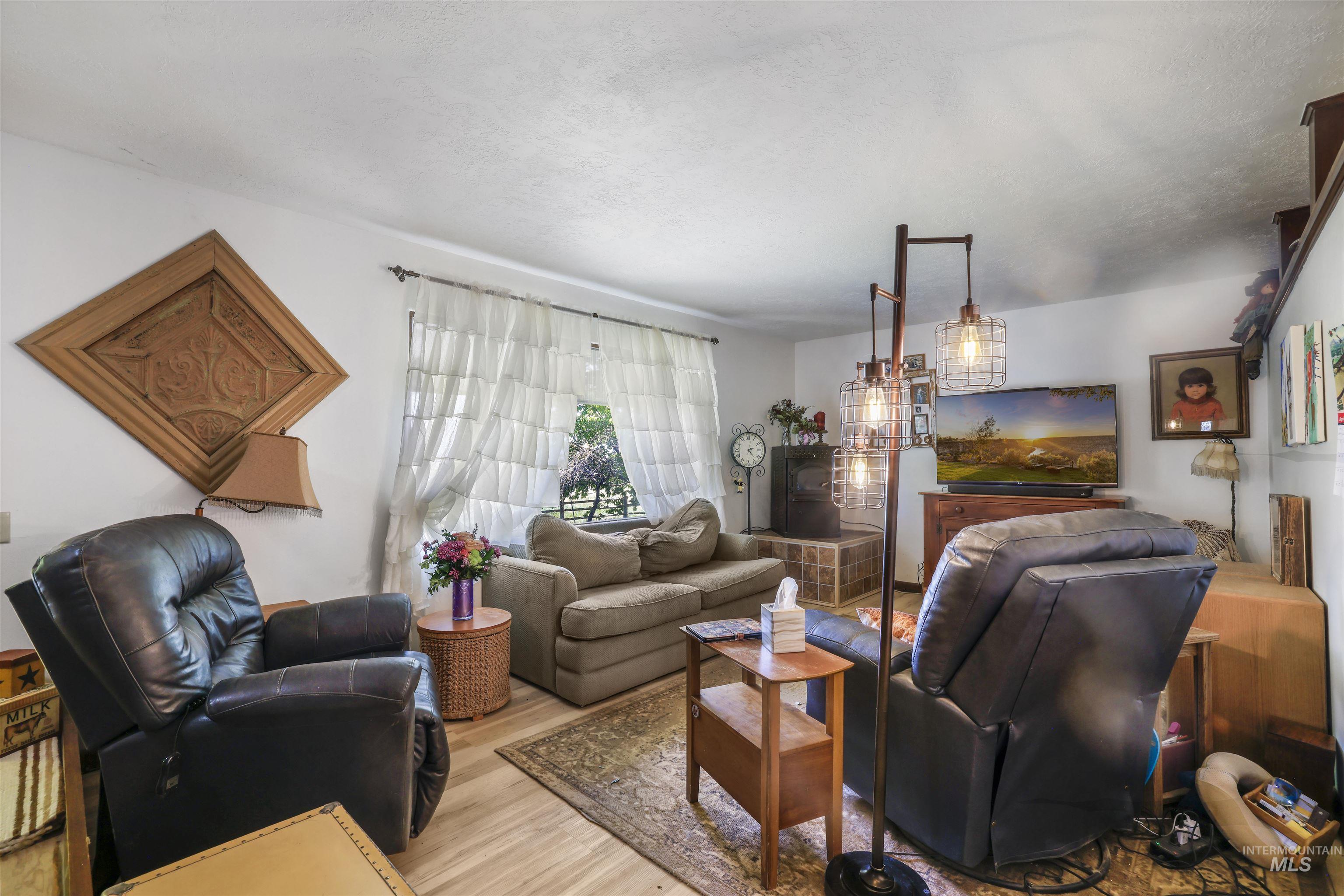 3685 N 2600 E, Twin Falls, Idaho 83301-0000, 3 Bedrooms, 2.5 Bathrooms, Residential For Sale, Price $775,000, 98987284