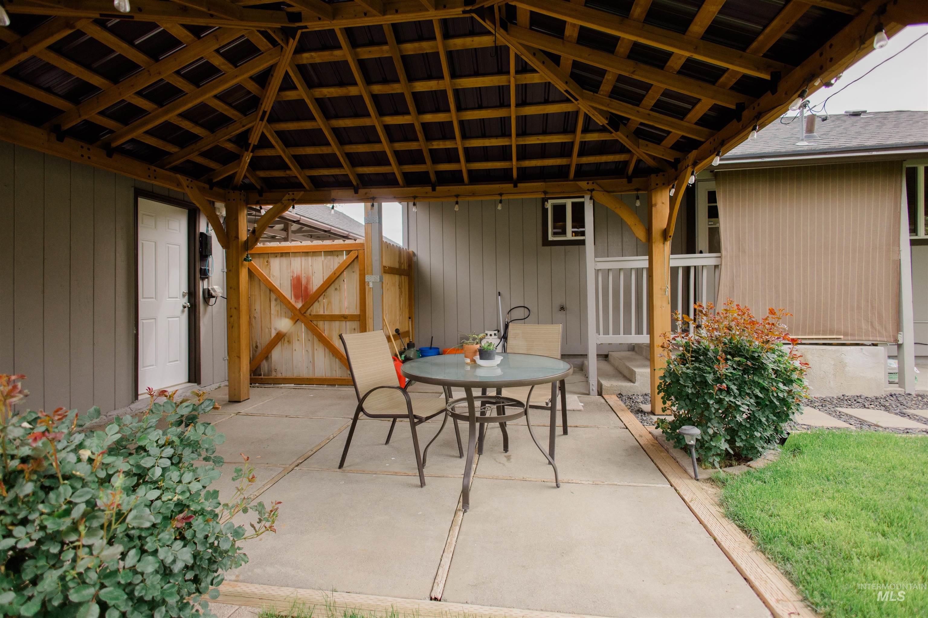 980 E 15 N, Mountain Home, Idaho 83647, 2 Bedrooms, 1 Bathroom, Residential For Sale, Price $314,900, 98987287