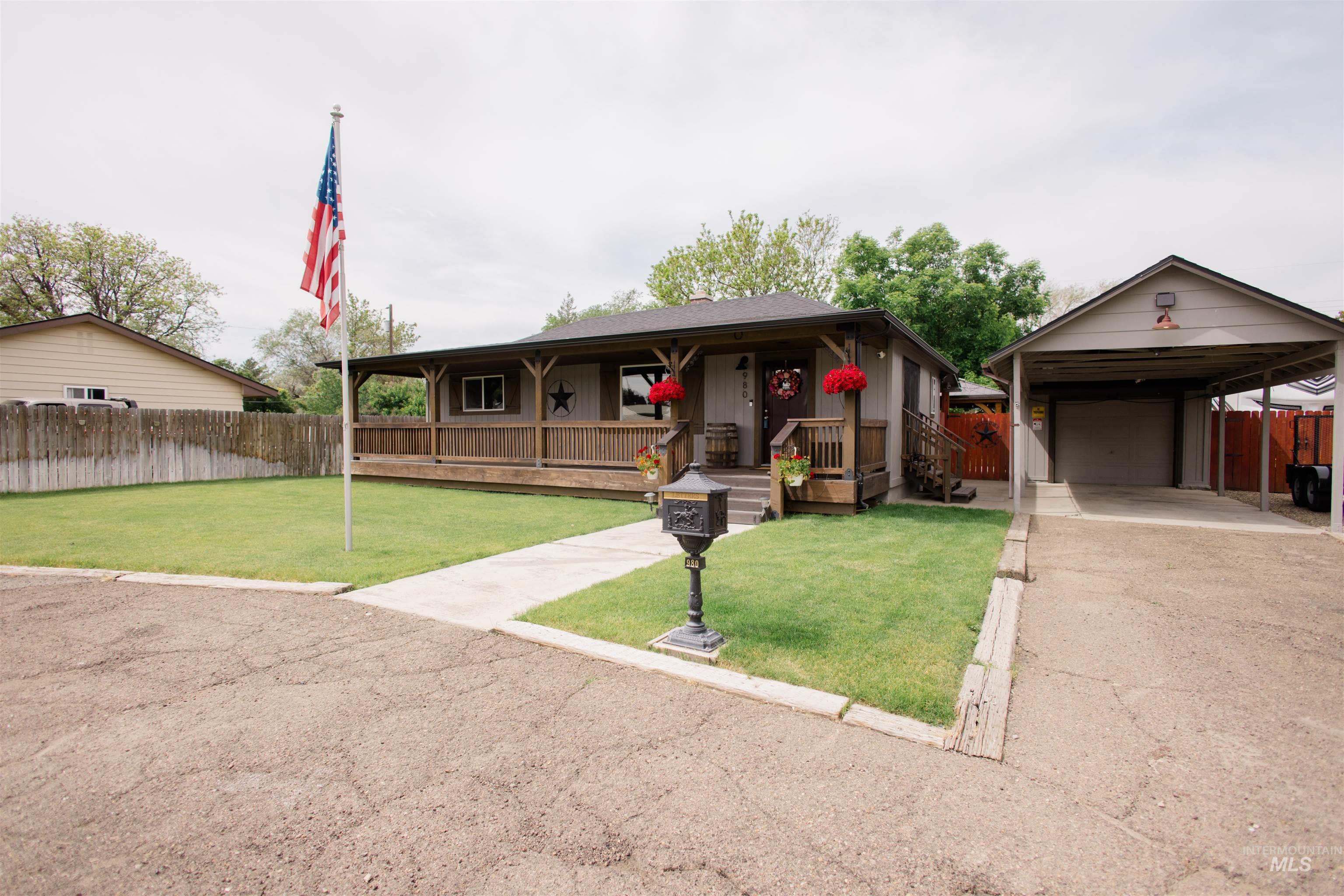 980 E 15 N, Mountain Home, Idaho 83647, 2 Bedrooms, 1 Bathroom, Residential For Sale, Price $314,900, 98987287