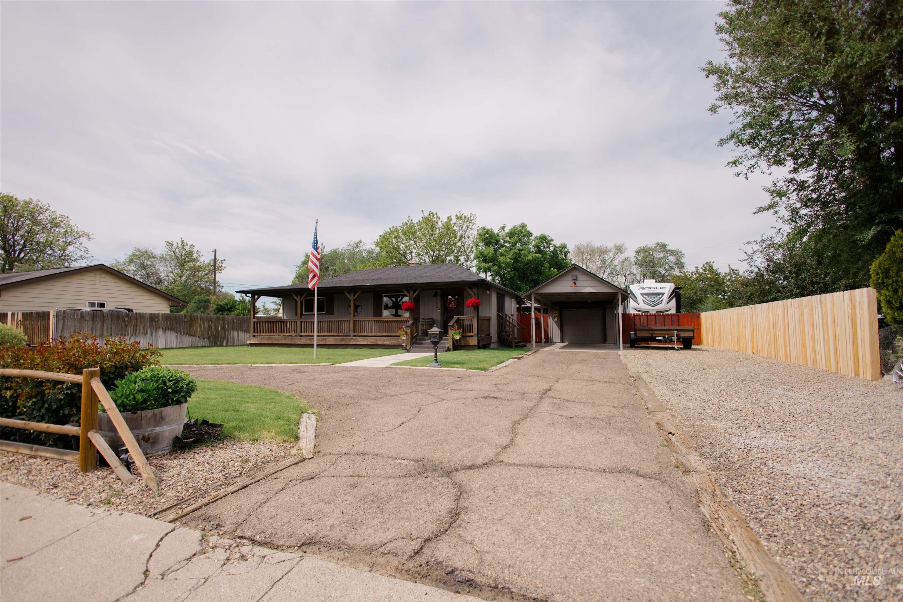 980 E 15 N, Mountain Home, Idaho 83647, 2 Bedrooms, 1 Bathroom, Residential For Sale, Price $314,900, 98987287
