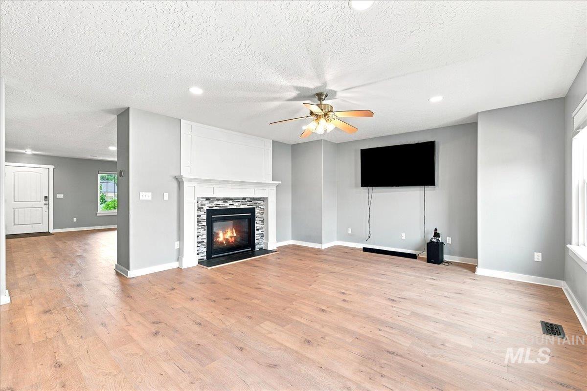1760 N Bisque Avenue, Kuna, Idaho 83634, 5 Bedrooms, 2.5 Bathrooms, Residential For Sale, Price $549,000, 98987288