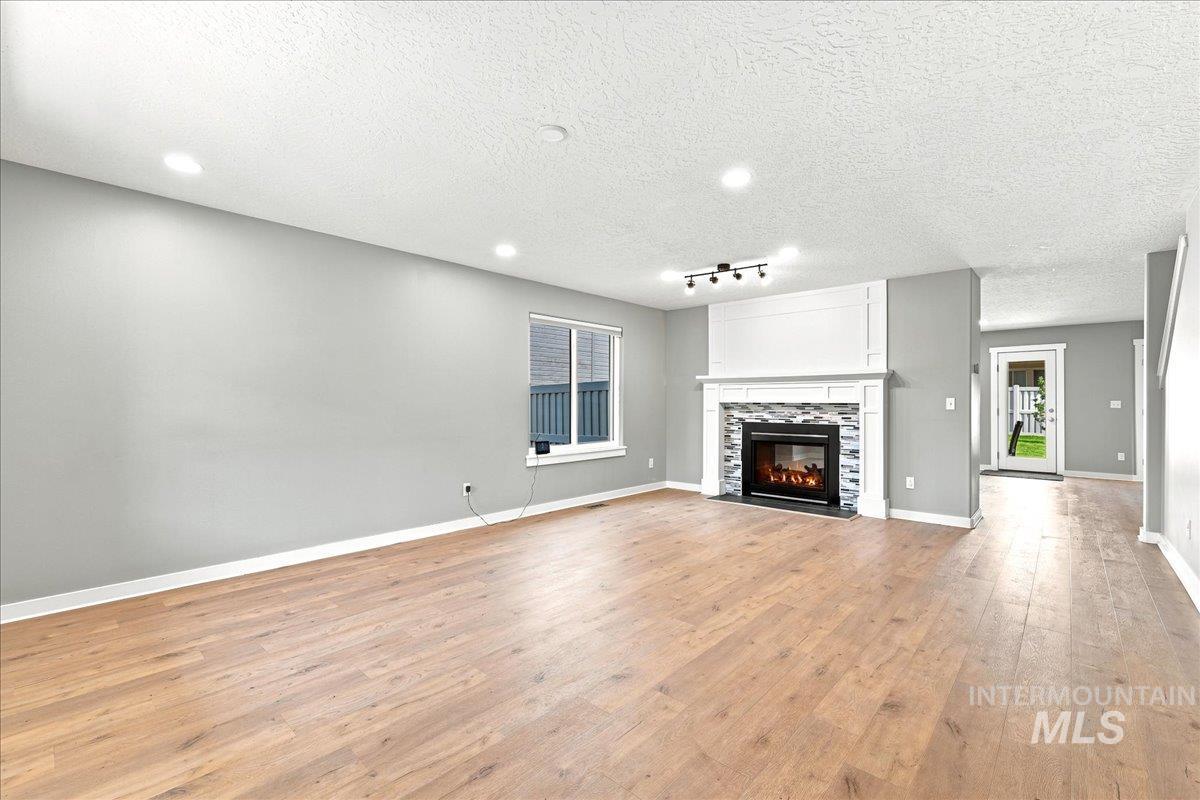1760 N Bisque Avenue, Kuna, Idaho 83634, 5 Bedrooms, 2.5 Bathrooms, Residential For Sale, Price $549,000, 98987288