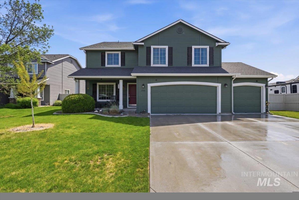 1760 N Bisque Avenue, Kuna, Idaho 83634, 5 Bedrooms, 2.5 Bathrooms, Residential For Sale, Price $585,000, 98987288