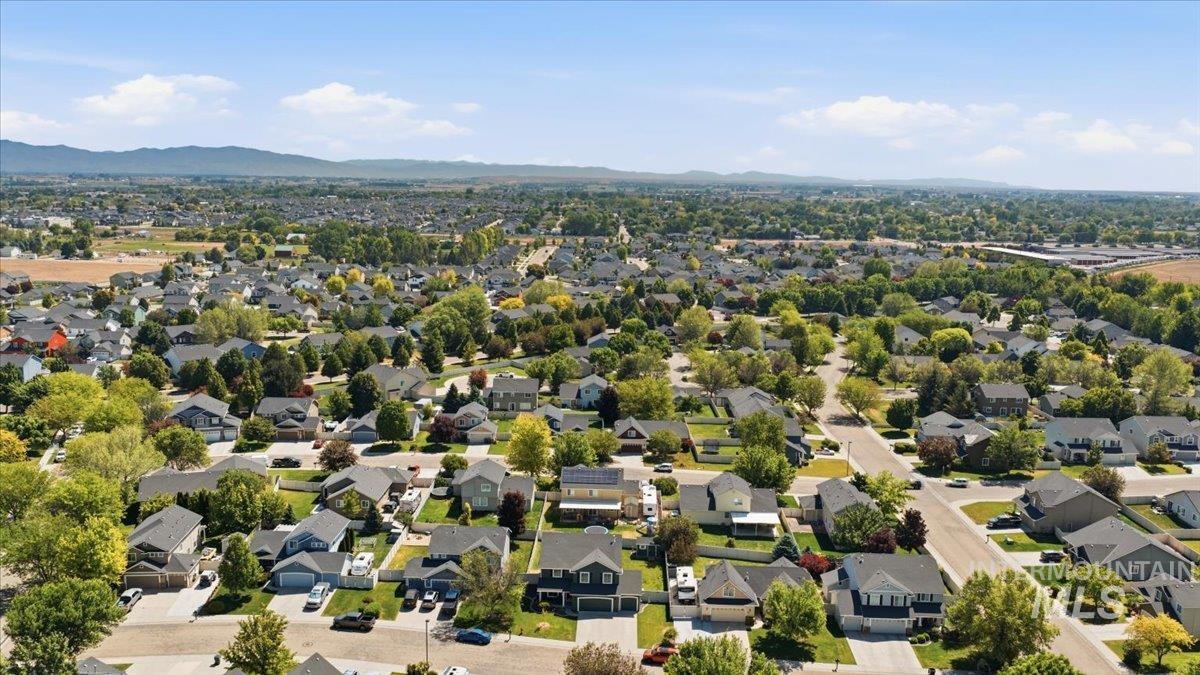 1760 N Bisque Avenue, Kuna, Idaho 83634, 5 Bedrooms, 2.5 Bathrooms, Residential For Sale, Price $549,000, 98987288