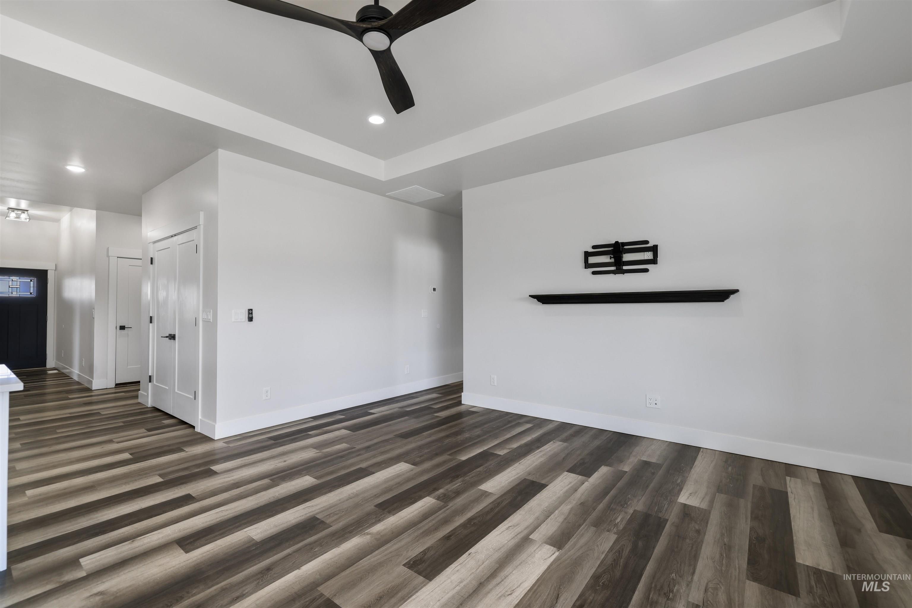 1275 Frank Henry Road, Twin Falls, Idaho 83301, 3 Bedrooms, 2 Bathrooms, Residential For Sale, Price $435,000, 98987289
