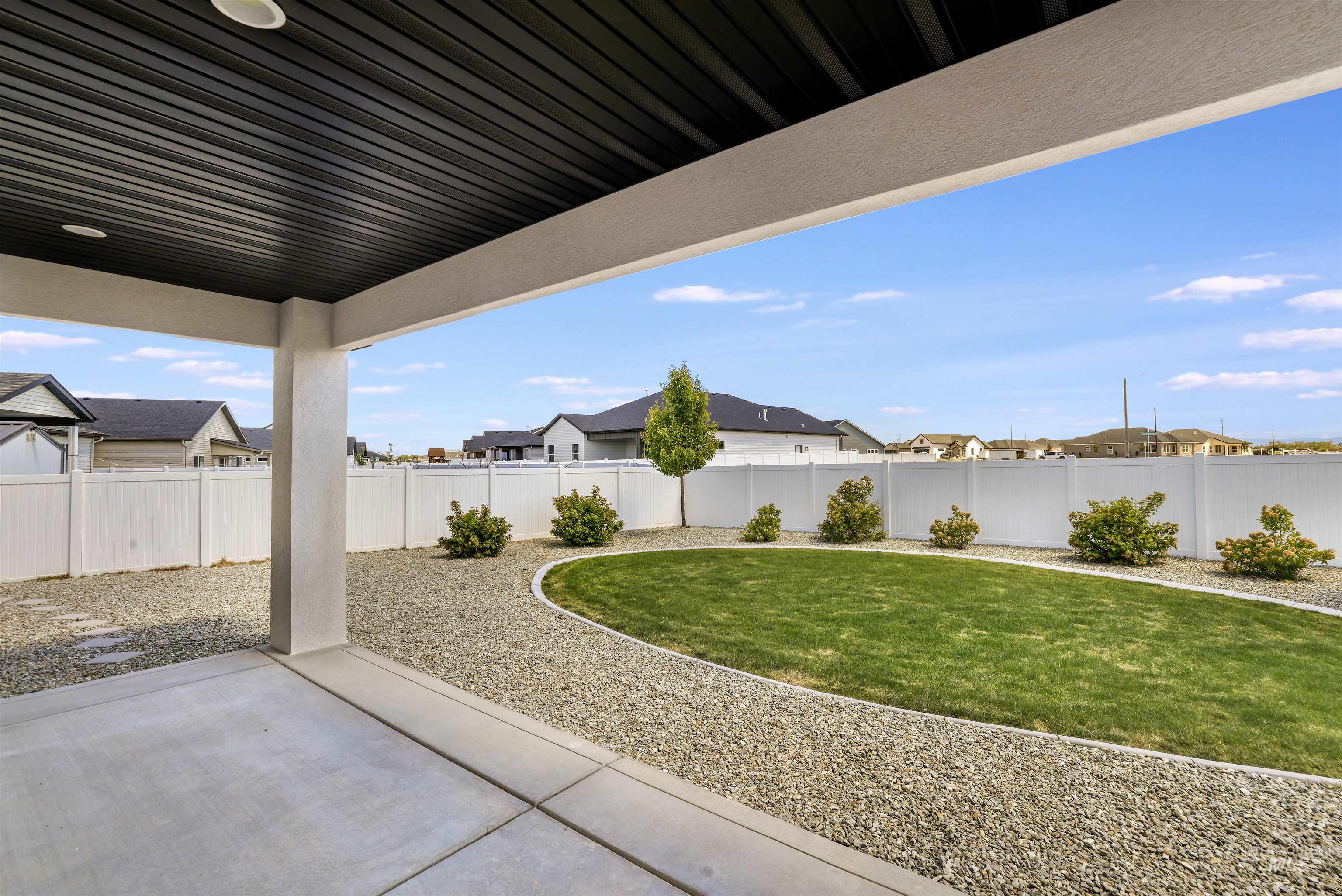 1275 Frank Henry Road, Twin Falls, Idaho 83301, 3 Bedrooms, 2 Bathrooms, Residential For Sale, Price $435,000, 98987289