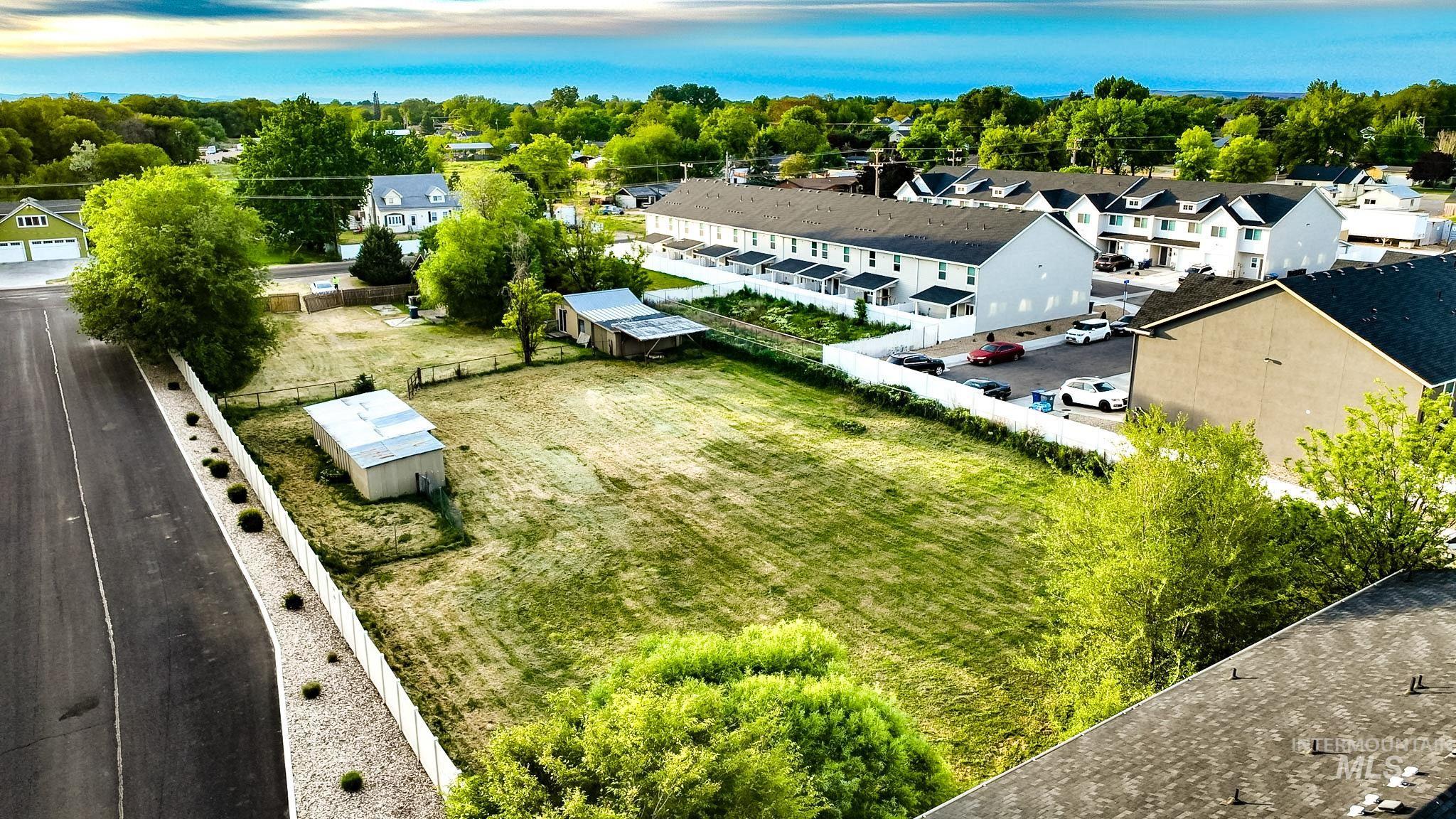 1157 S Powerline Rd, Nampa, Idaho 83686, 3 Bedrooms, 2 Bathrooms, Residential For Sale, Price $590,000, 98987294