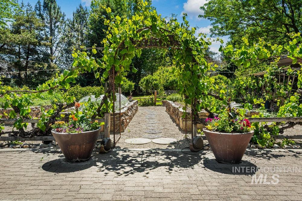7270 N Tree Haven Pl, Meridian, Idaho 83646, 4 Bedrooms, 4.5 Bathrooms, Residential For Sale, Price $5,700,000,MLS 98987295