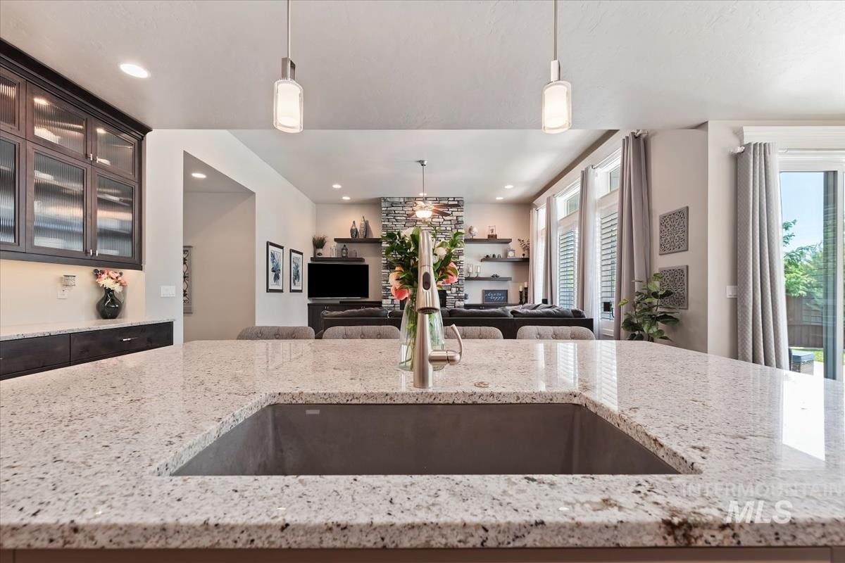 1169 W Deer Crest Dr, Meridian, Idaho 83646, 5 Bedrooms, 3 Bathrooms, Residential For Sale, Price $839,900, 98987296