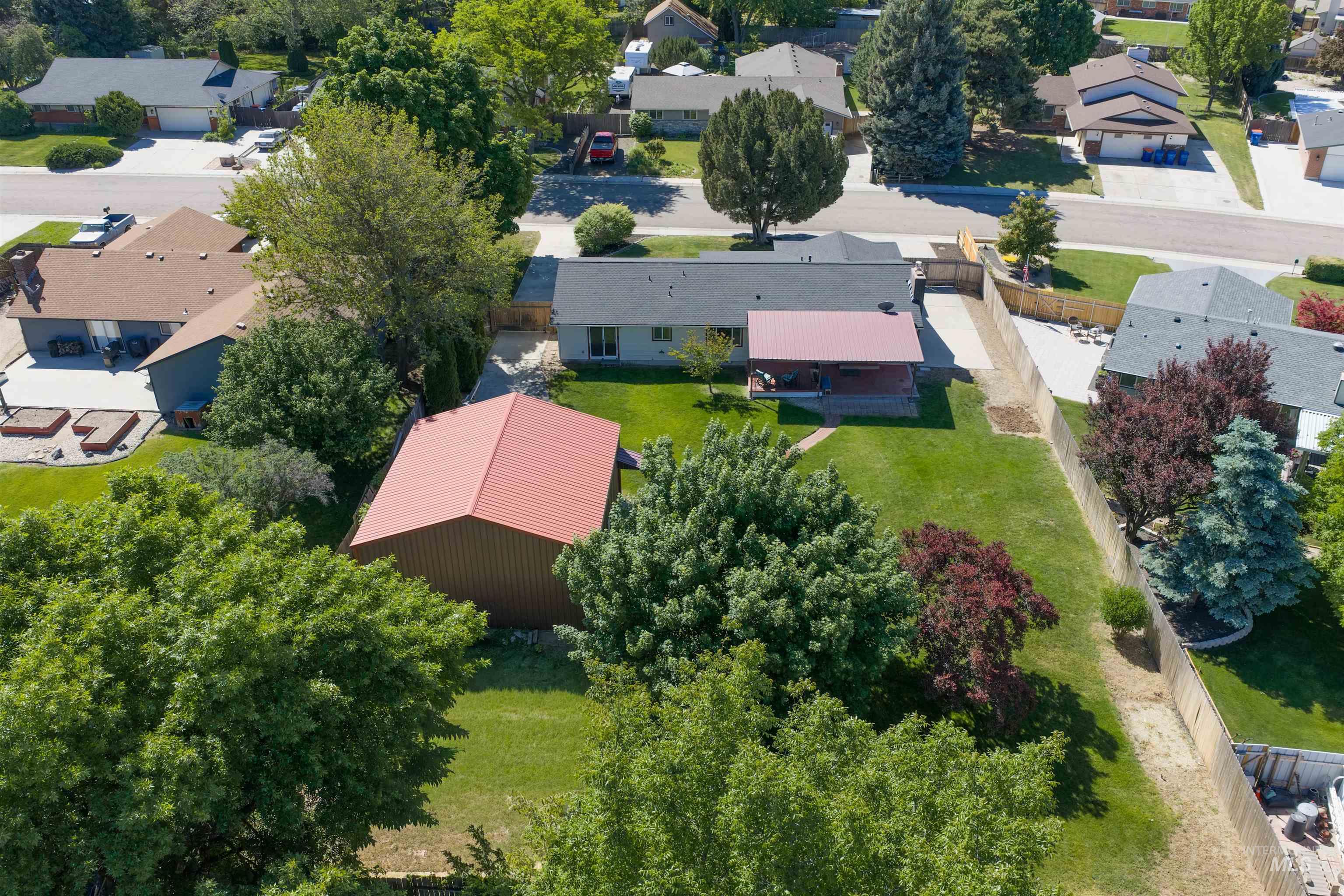 11198 W Oneida Dr, Boise, Idaho 83709, 3 Bedrooms, 2 Bathrooms, Residential For Sale, Price $550,000, 98987297