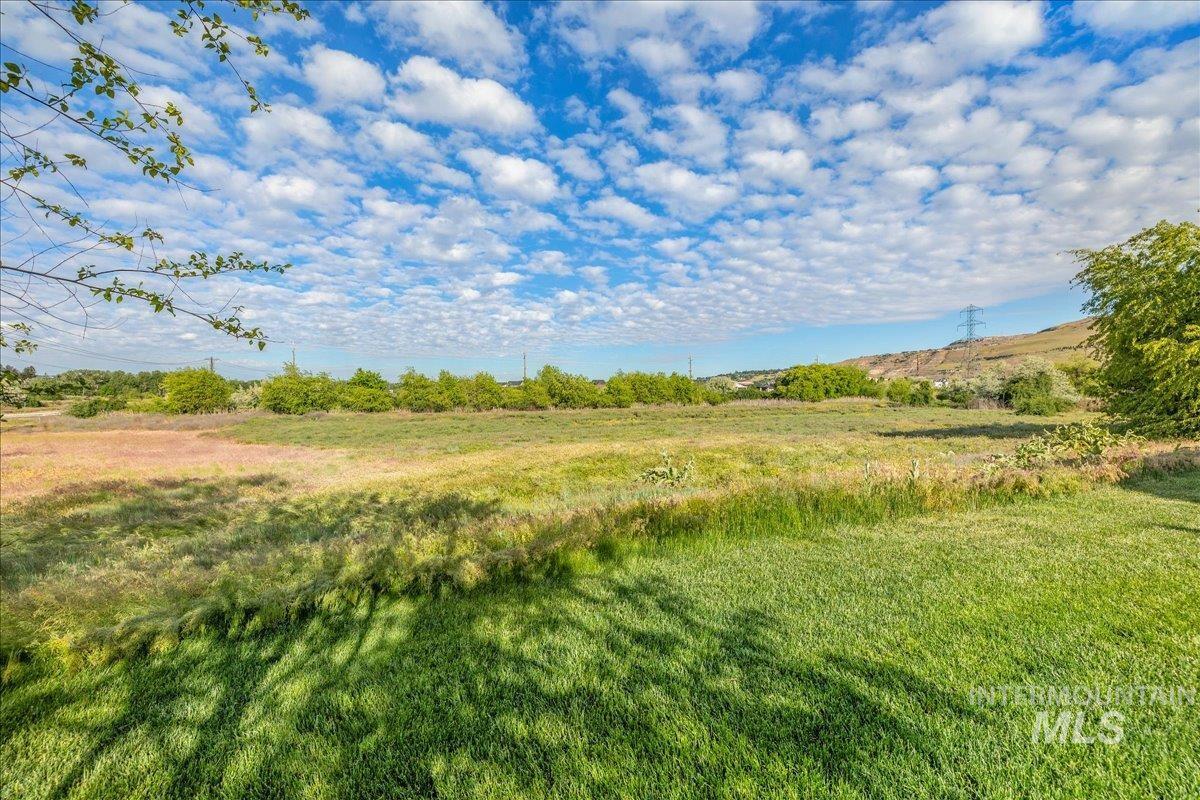 3862 S Caddis Pl, Boise, Idaho 83716, 3 Bedrooms, 2.5 Bathrooms, Residential For Sale, Price $694,900, 98987298