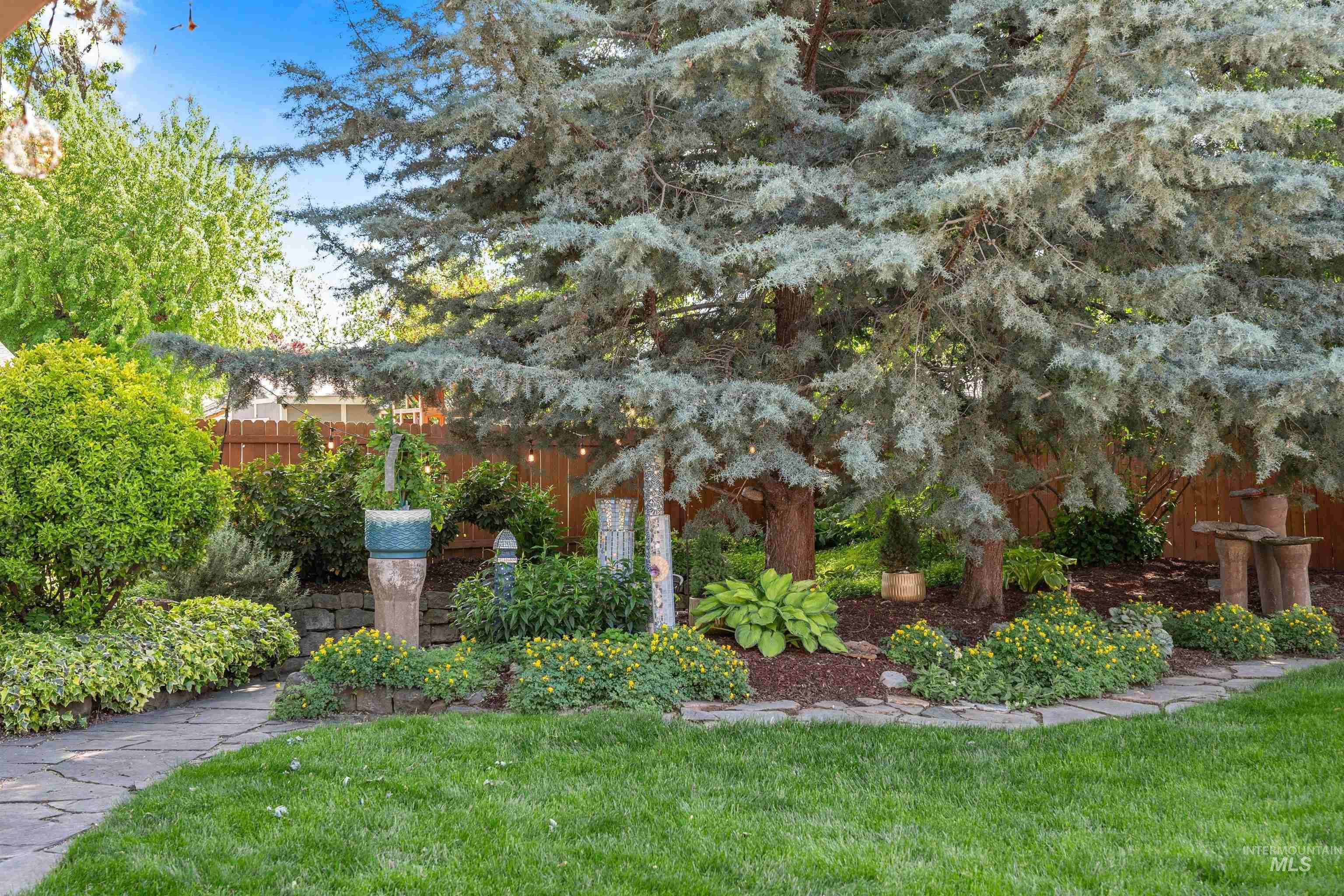 1001 S Roosevelt St., Boise, Idaho 83705, 3 Bedrooms, 3 Bathrooms, Residential For Sale, Price $674,900, 98987299