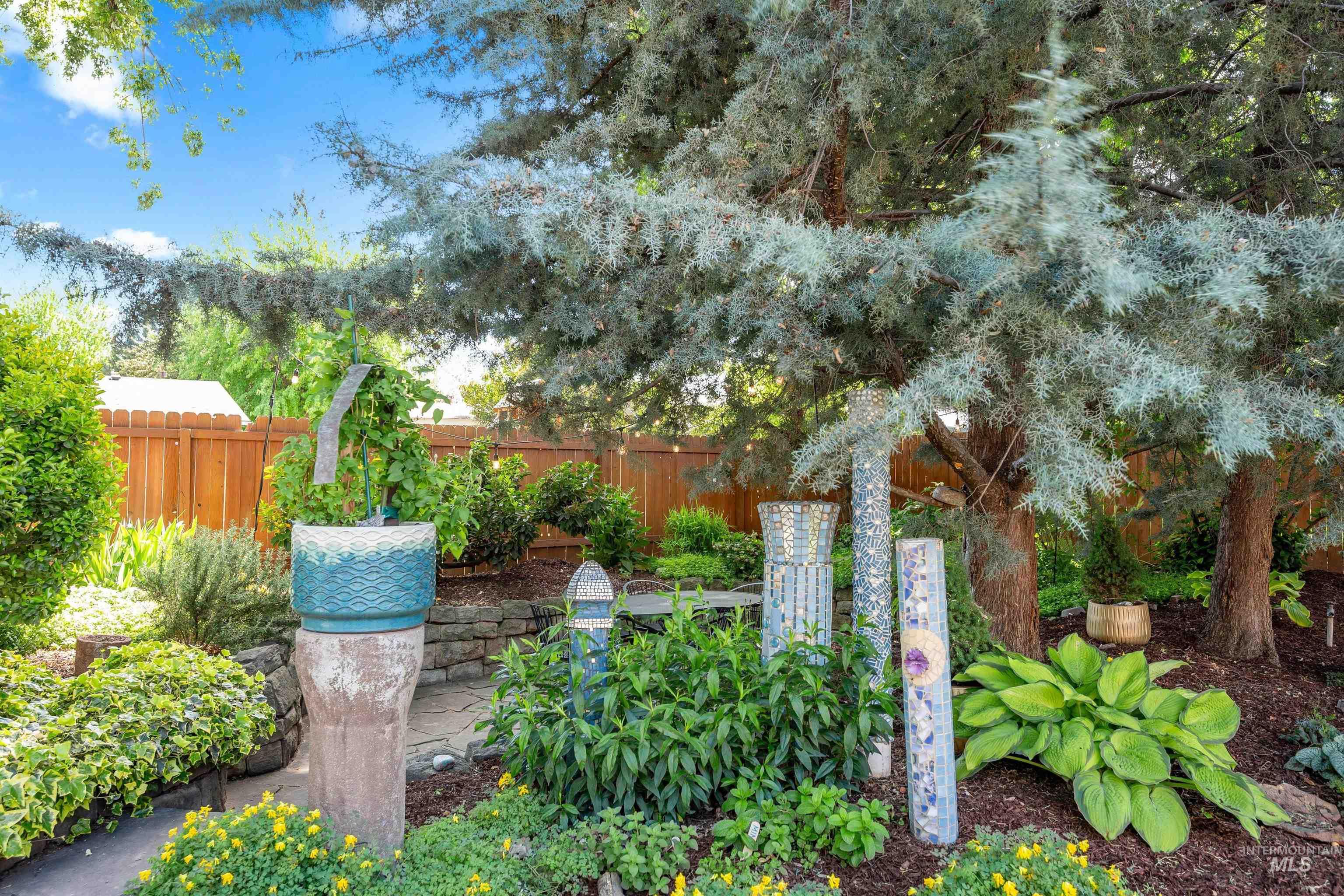 1001 S Roosevelt St., Boise, Idaho 83705, 3 Bedrooms, 3 Bathrooms, Residential For Sale, Price $674,900, 98987299