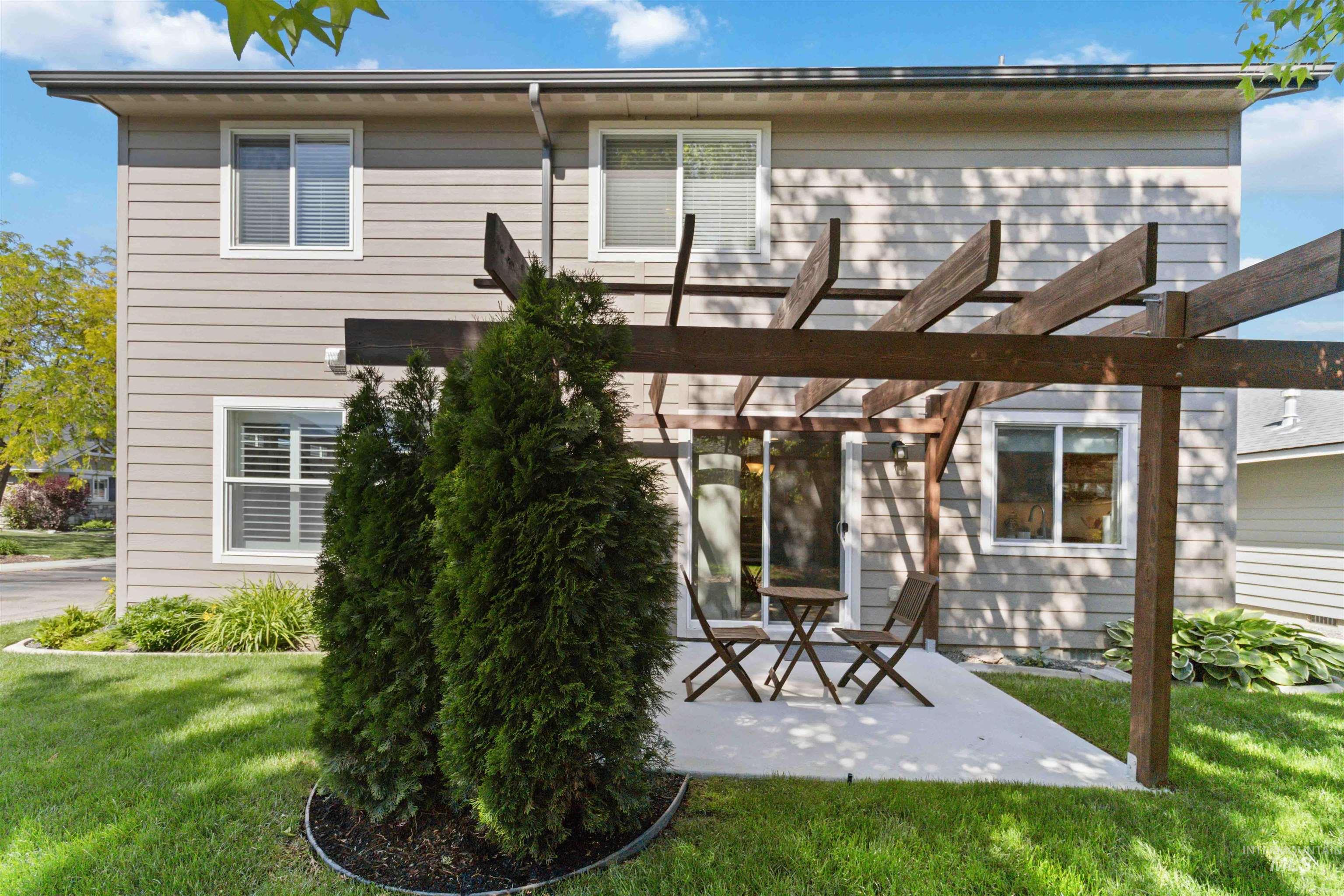 16406 N Greens Ct, Nampa, Idaho 83687, 3 Bedrooms, 2.5 Bathrooms, Residential For Sale, Price $449,900, 98987300