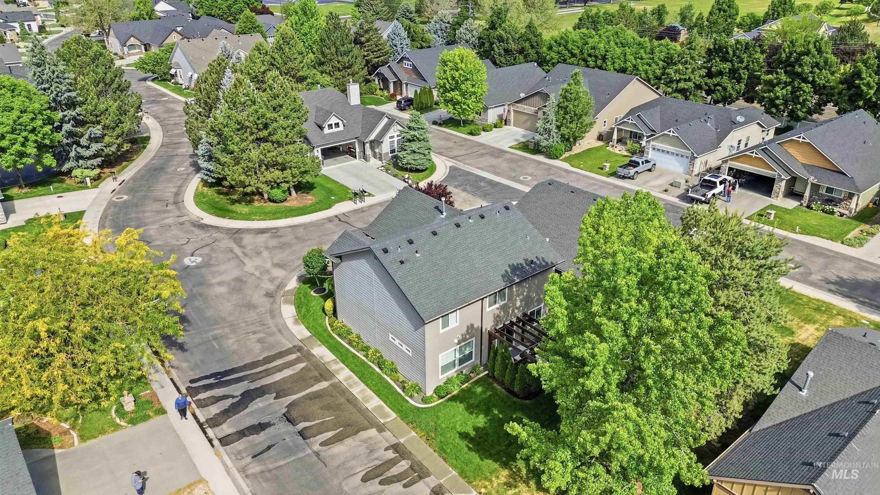 16406 N Greens Ct, Nampa, Idaho 83687, 3 Bedrooms, 2.5 Bathrooms, Residential For Sale, Price $449,900, 98987300