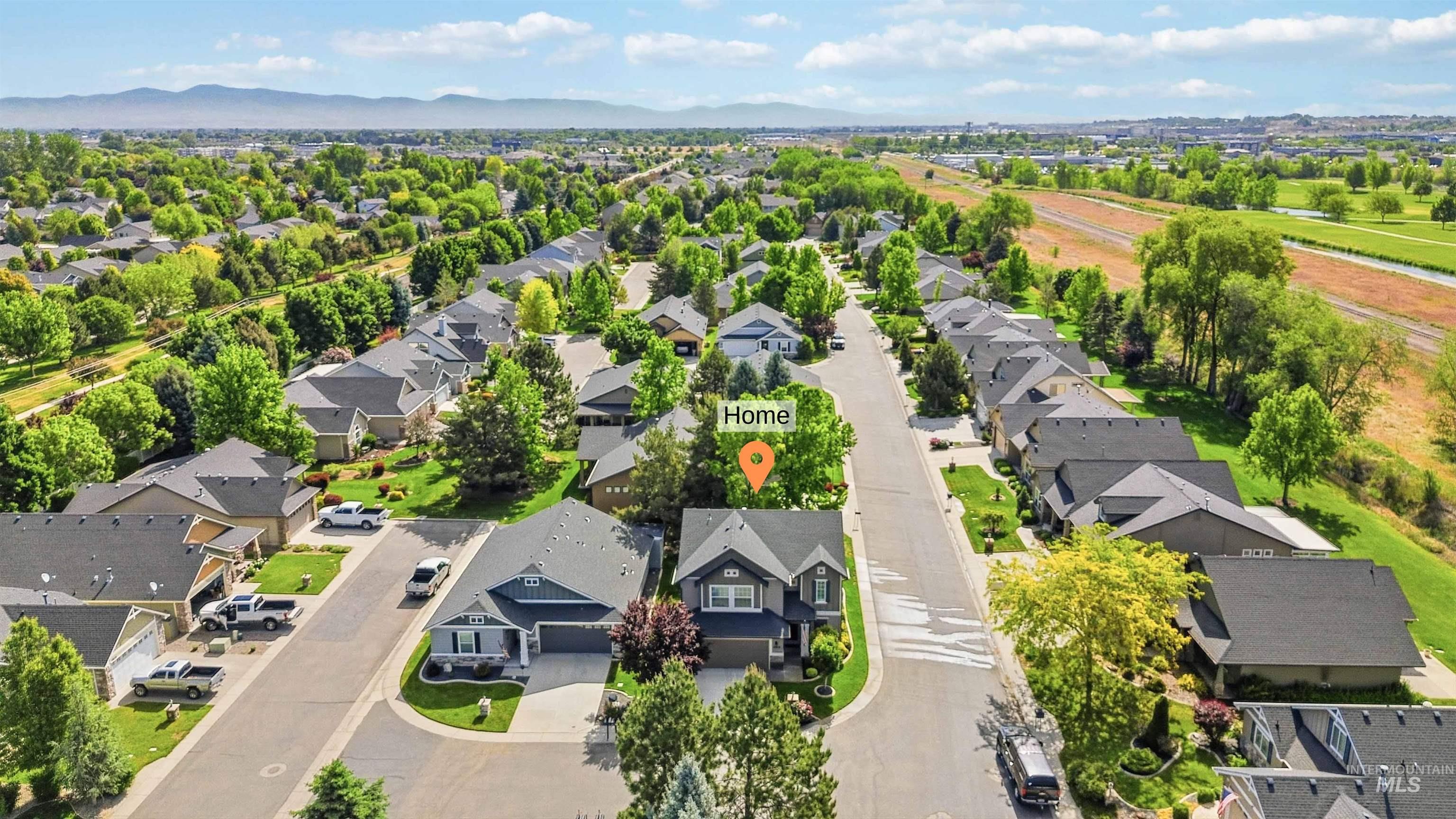 16406 N Greens Ct, Nampa, Idaho 83687, 3 Bedrooms, 2.5 Bathrooms, Residential For Sale, Price $449,900, 98987300