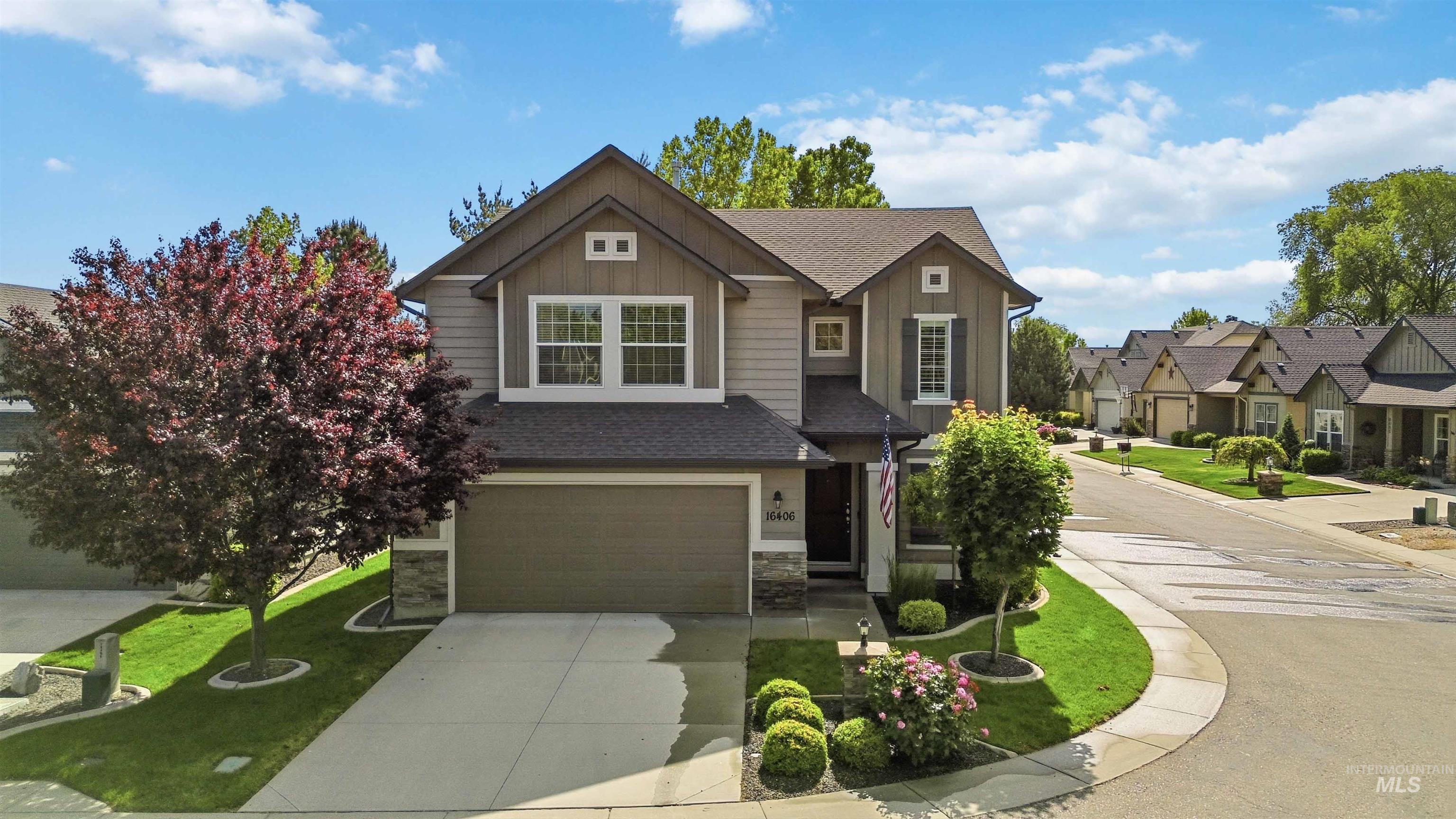 16406 N Greens Ct, Nampa, Idaho 83687, 3 Bedrooms, 2.5 Bathrooms, Residential For Sale, Price $449,900, 98987300
