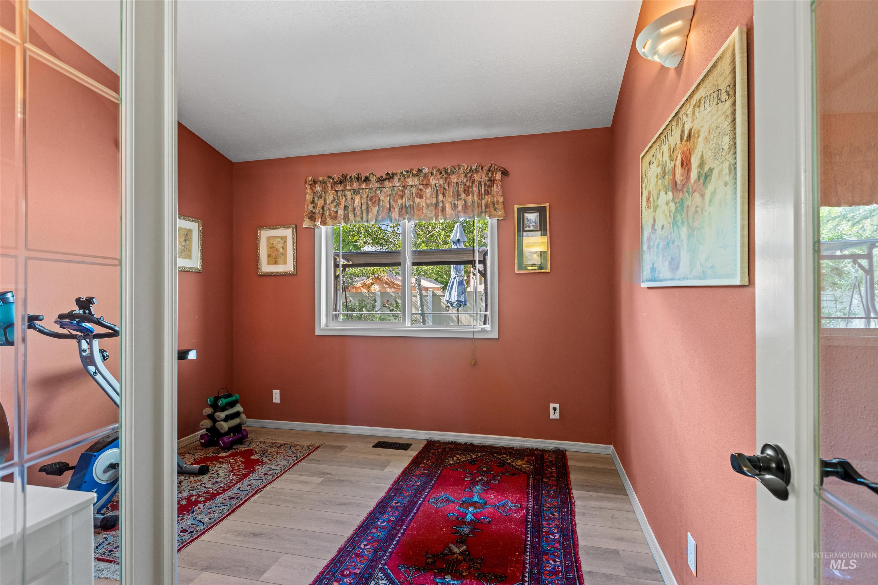 4951 W Classic Dr, Meridian, Idaho 83646, 3 Bedrooms, 3 Bathrooms, Residential For Sale, Price $499,900, 98987302