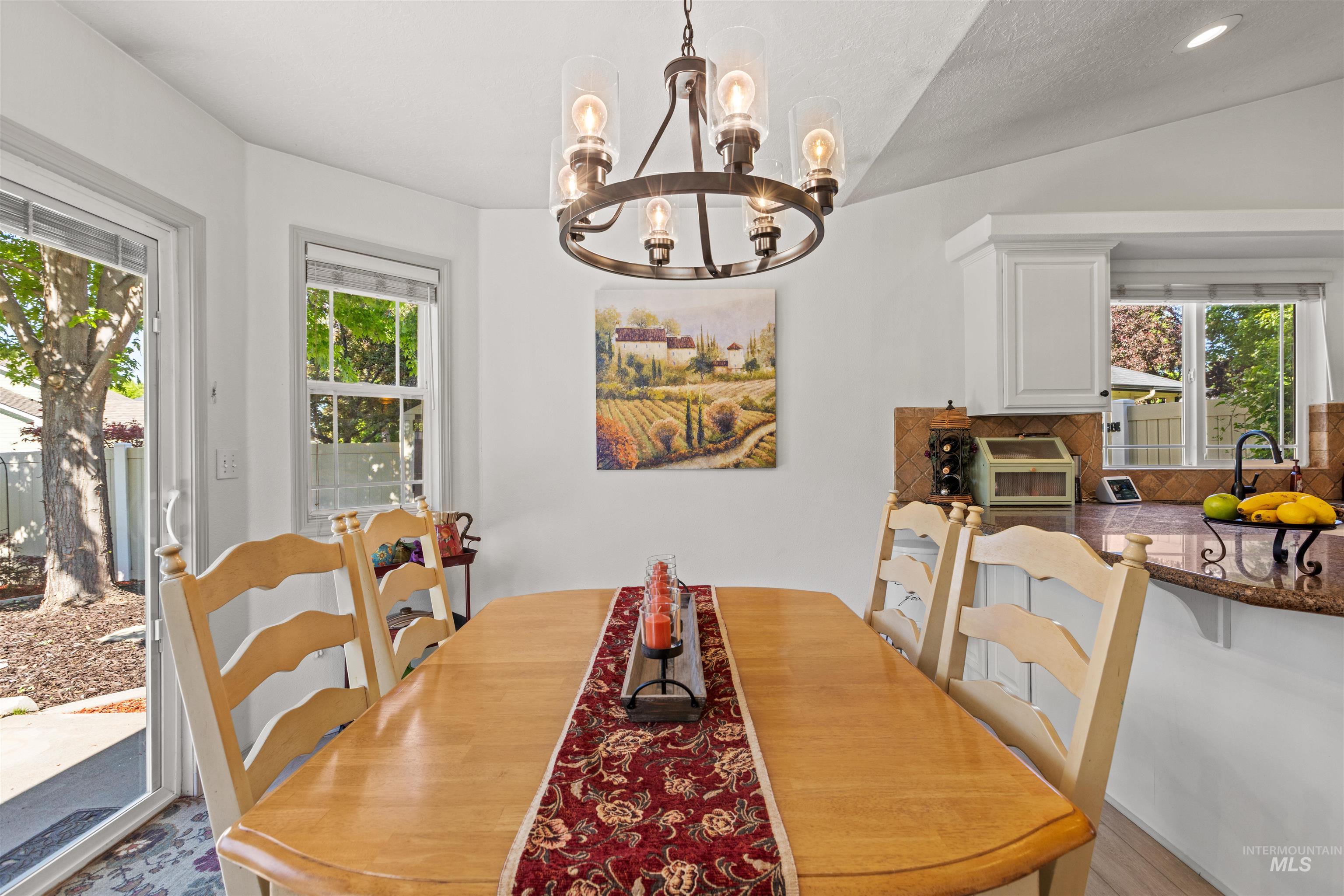4951 W Classic Dr, Meridian, Idaho 83646, 3 Bedrooms, 3 Bathrooms, Residential For Sale, Price $499,900, 98987302