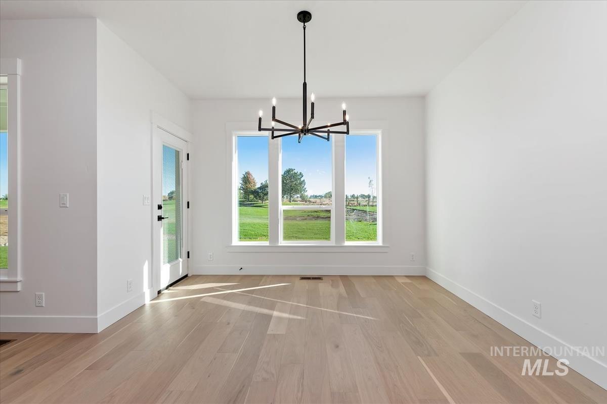 11134 S Corballis Ln, Kuna, Idaho 83634, 3 Bedrooms, 3 Bathrooms, Residential For Sale, Price $754,880, 98987307