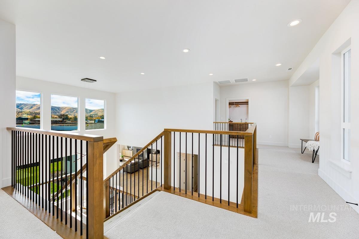 21834 Appaloosa Ave, Star, Idaho 83646, 4 Bedrooms, 3.5 Bathrooms, Residential For Sale, Price $959,900, 98987308