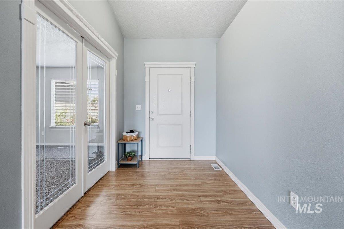 721 Chance St., Caldwell, Idaho 83605-5897, 3 Bedrooms, 2 Bathrooms, Residential For Sale, Price $415,900, 98987312