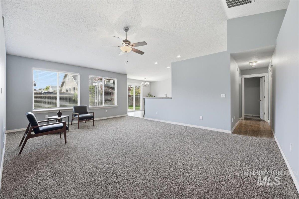 721 Chance St., Caldwell, Idaho 83605-5897, 3 Bedrooms, 2 Bathrooms, Residential For Sale, Price $415,900, 98987312