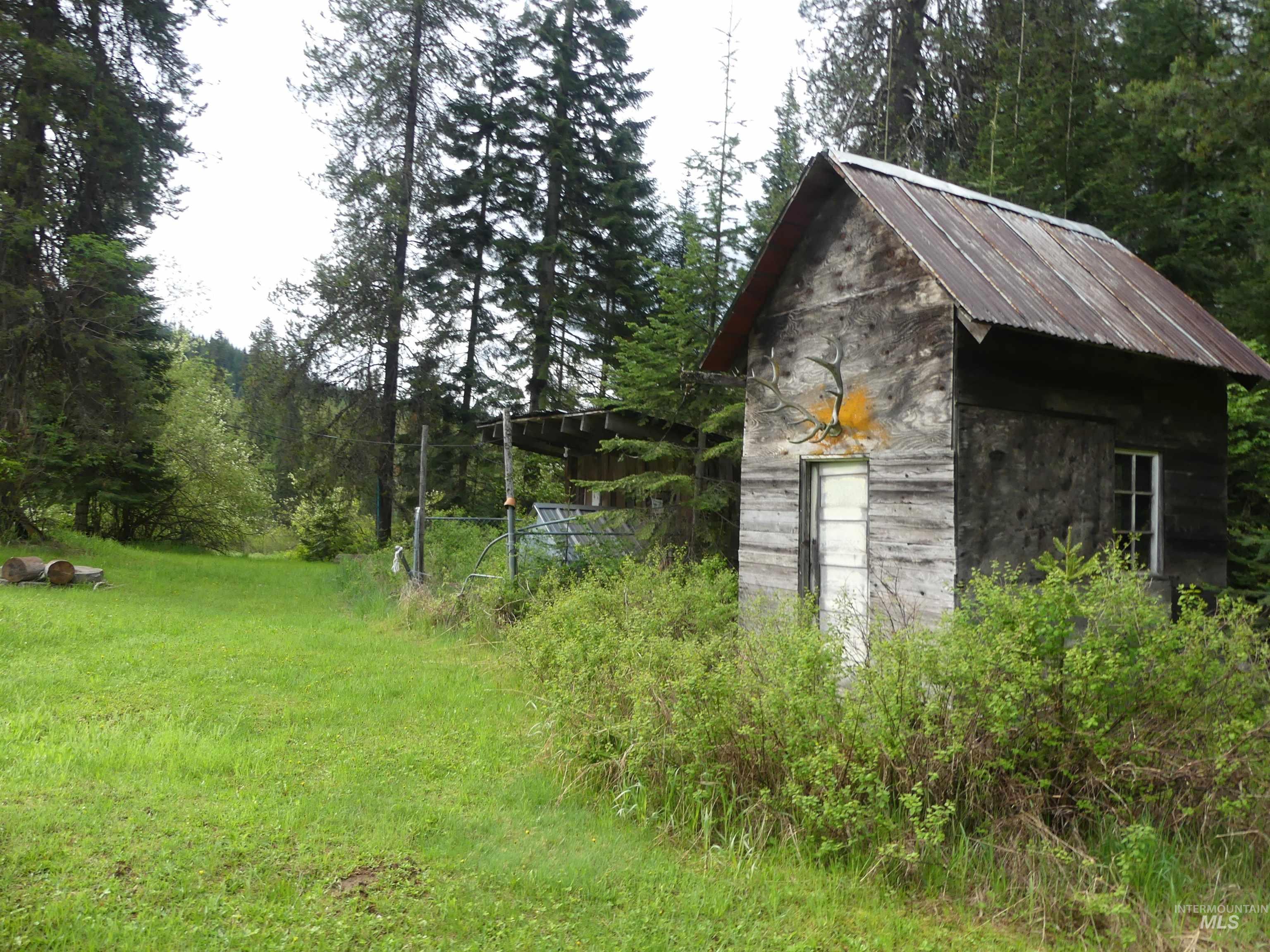 36975 Highway 11, Pierce, Idaho 83546, 4 Bedrooms, 1 Bathroom, Residential For Sale, Price $275,000, 98987316