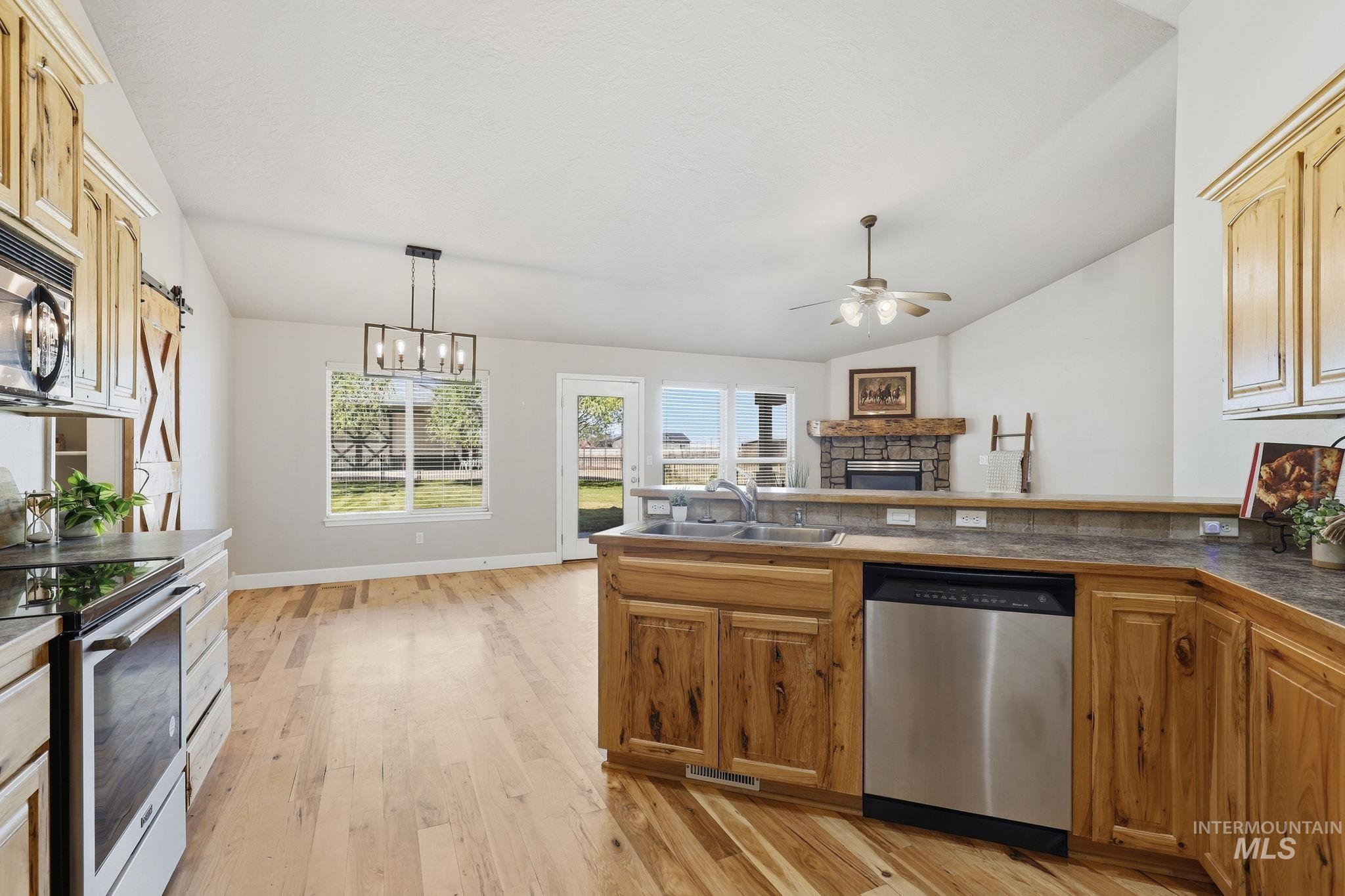 25009 Boise River Rd, Parma, Idaho 83660-7227, 3 Bedrooms, 2 Bathrooms, Residential For Sale, Price $999,975, 98987317