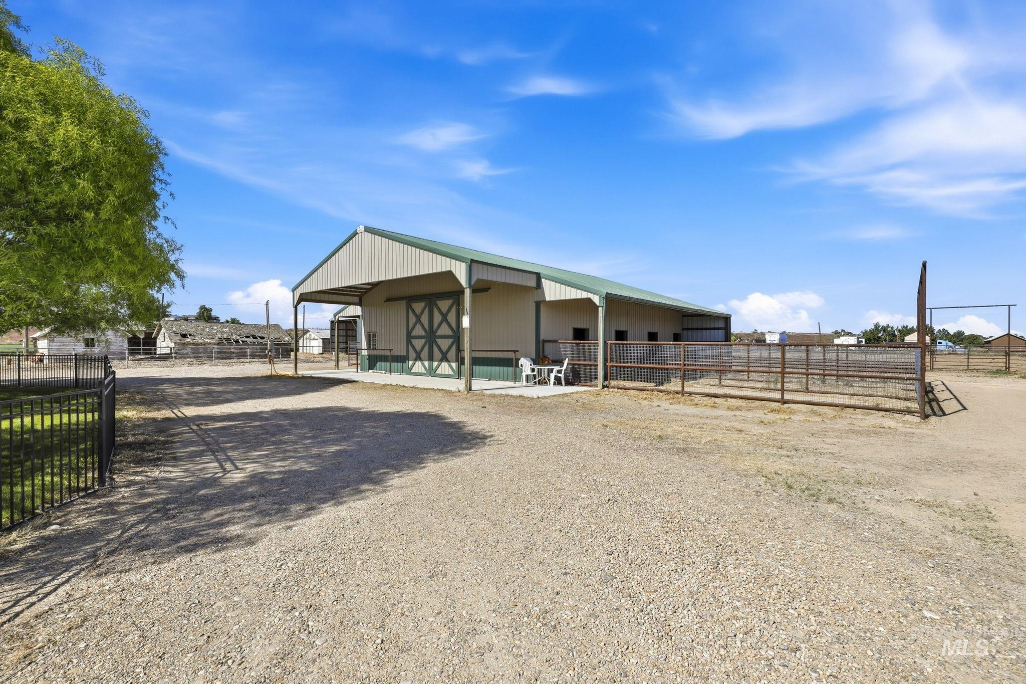 25009 Boise River Rd, Parma, Idaho 83660-7227, 3 Bedrooms, 2 Bathrooms, Residential For Sale, Price $999,975, 98987317