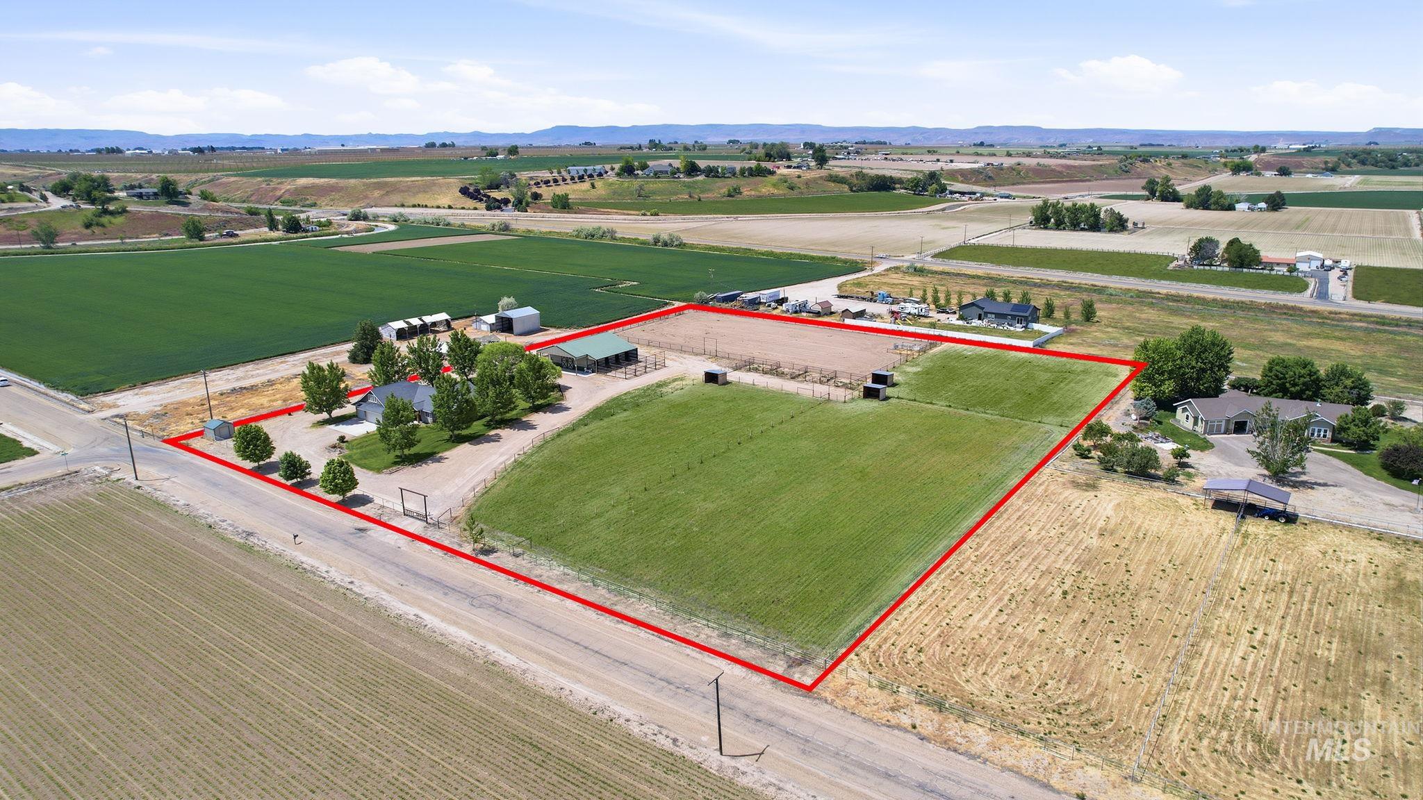 25009 Boise River Rd, Parma, Idaho 83660-7227, 3 Bedrooms, 2 Bathrooms, Residential For Sale, Price $999,975,MLS 98987317