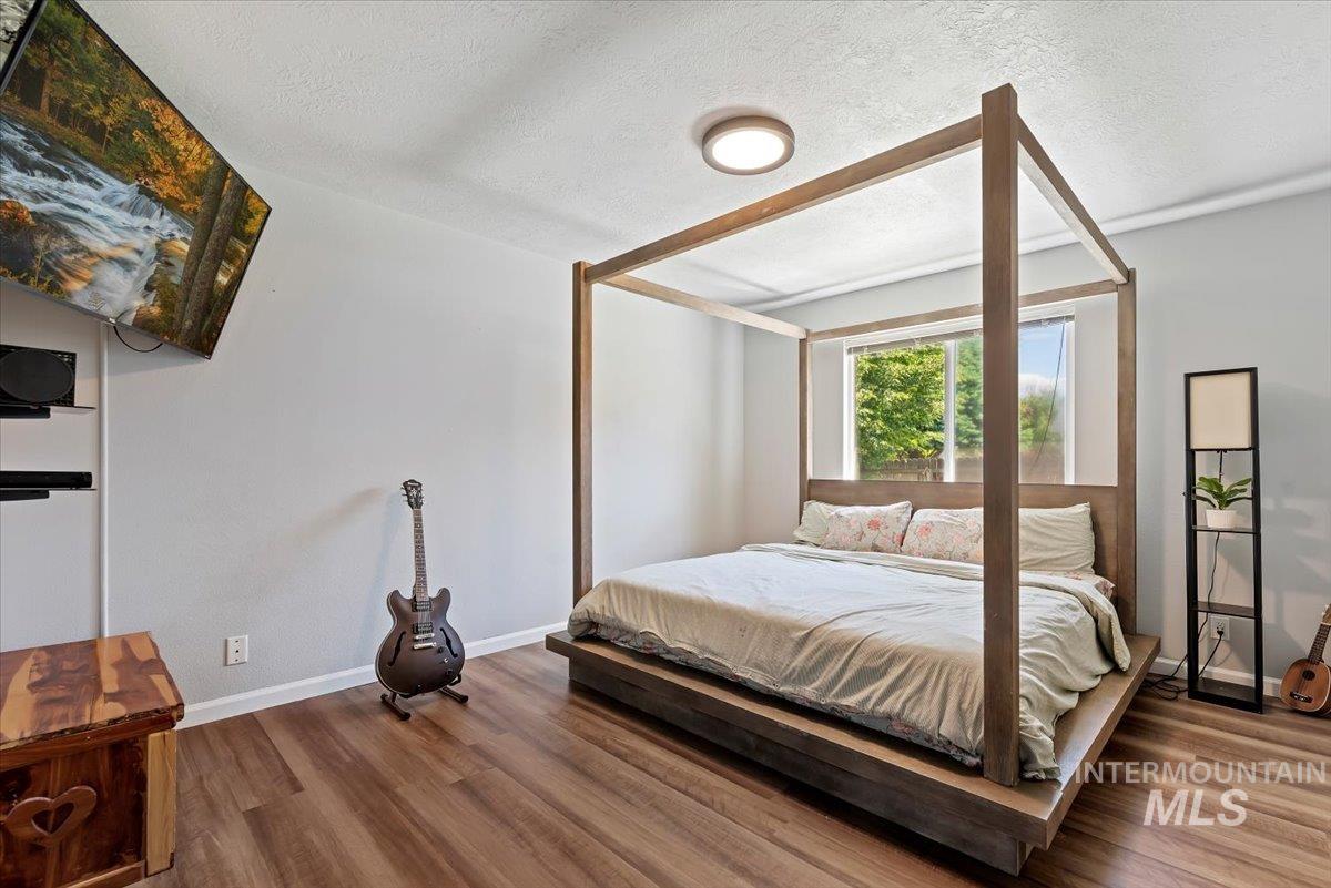 6224 S Star Struck Ave, Boise, Idaho 83709, 3 Bedrooms, 2 Bathrooms, Residential For Sale, Price $420,000, 98987318