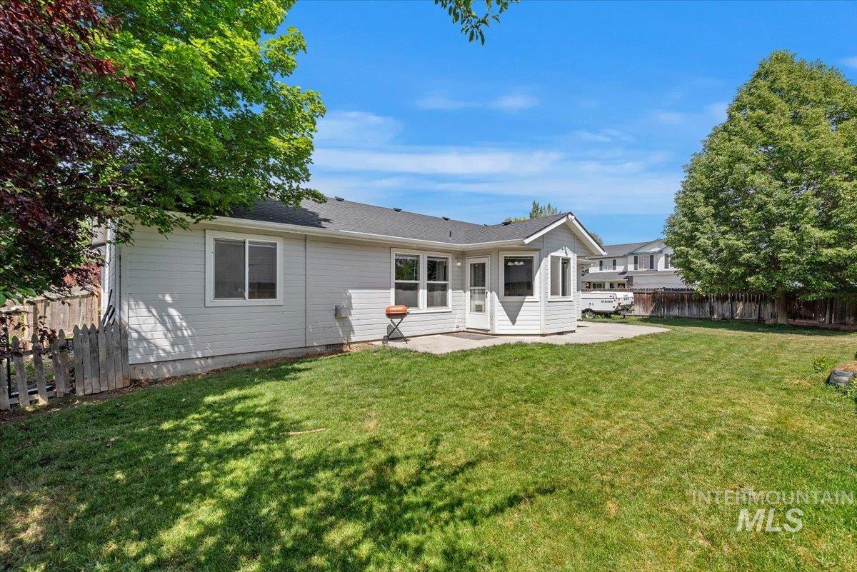 6224 S Star Struck Ave, Boise, Idaho 83709, 3 Bedrooms, 2 Bathrooms, Residential For Sale, Price $420,000, 98987318