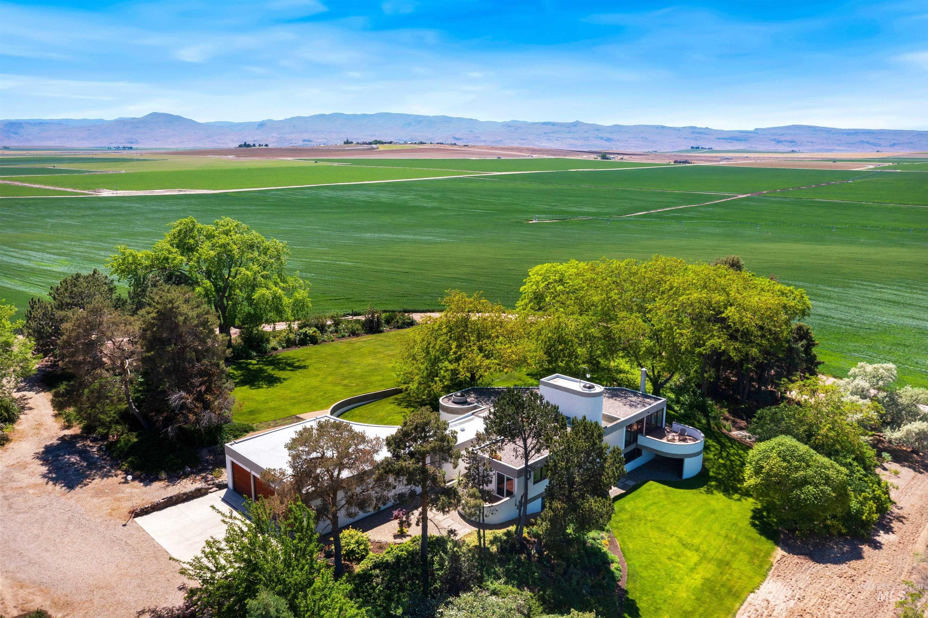 6279 Rim Road, Nampa, Idaho 83686-9257, 4 Bedrooms, 2.5 Bathrooms, Residential For Sale, Price $1,050,000, 98987319