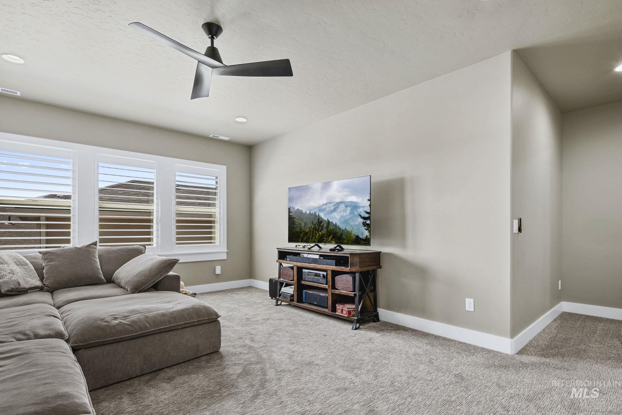 8809 E Daffodil St, Nampa, Idaho 83687, 4 Bedrooms, 3 Bathrooms, Residential For Sale, Price $727,000, 98987320