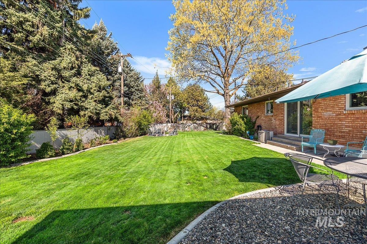 2711 N McKinney St, Boise, Idaho 83704, 4 Bedrooms, 2 Bathrooms, Residential For Sale, Price $575,000, 98987323